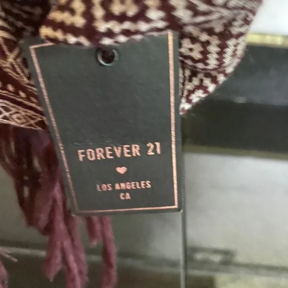 Forever 21 - Picture 8 of 9